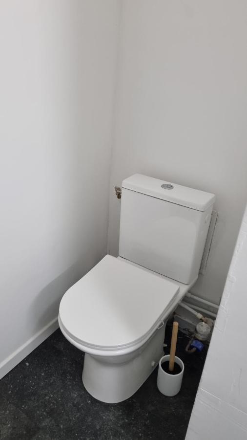 Studio Babylone - Parking & Wifi Chartres Bagian luar foto